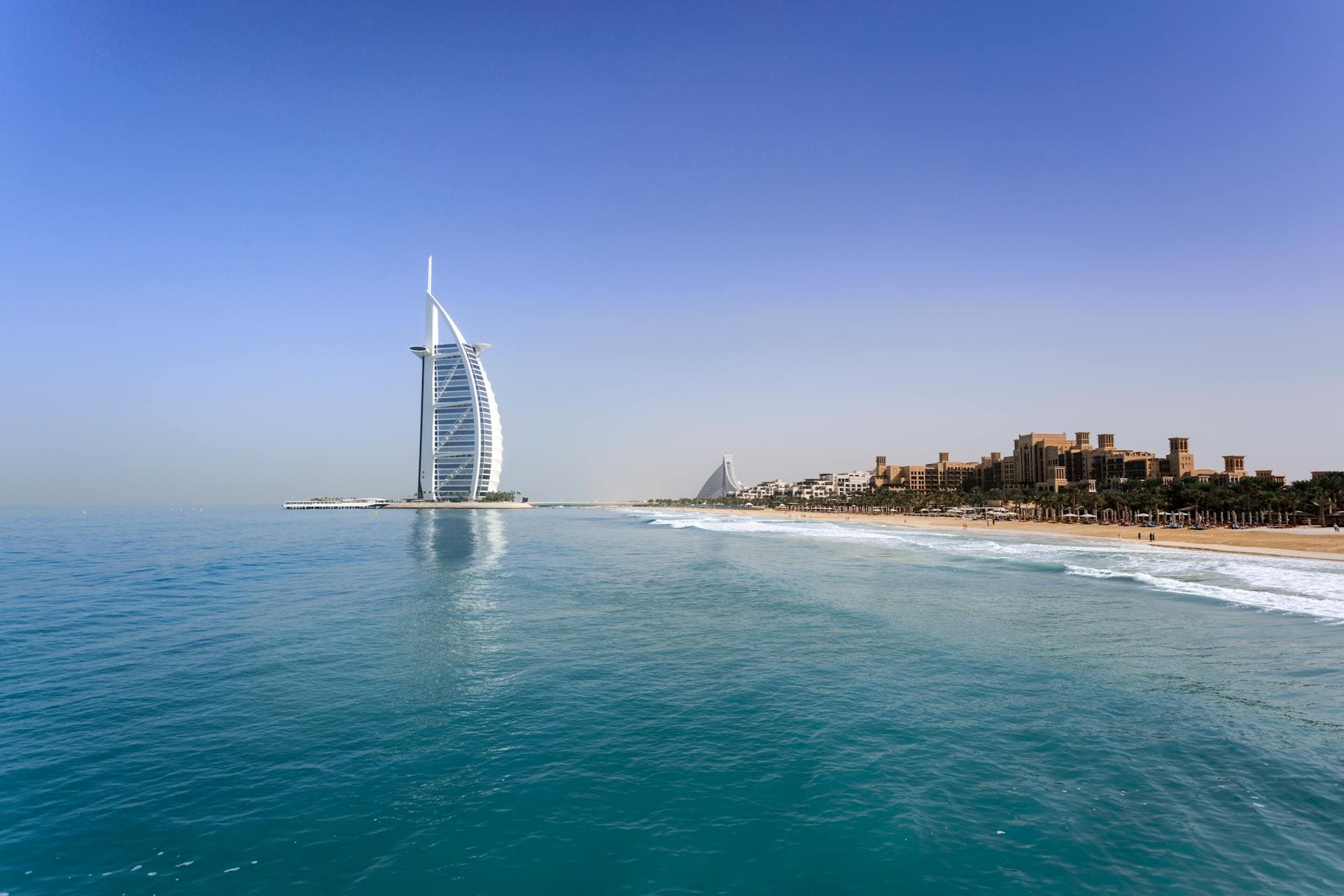 Burj Al Arab - symbol luksusu i kultury ZEA
