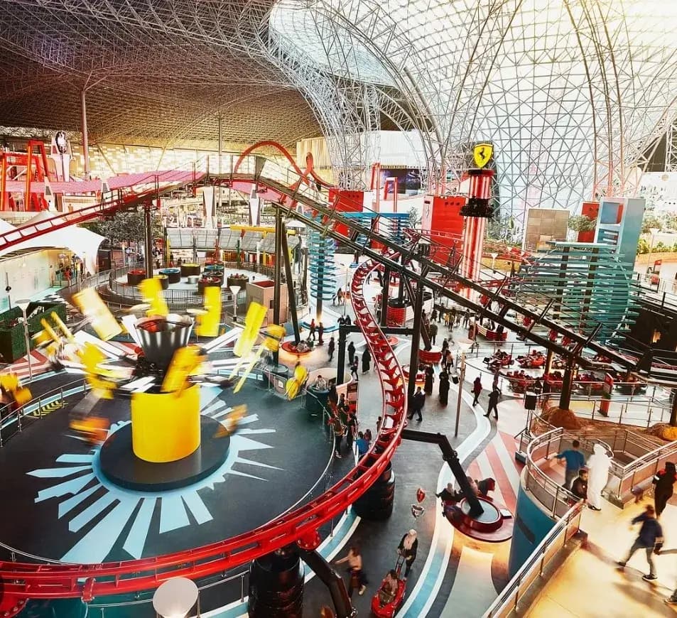 Ferrari World - zdjęcie 1