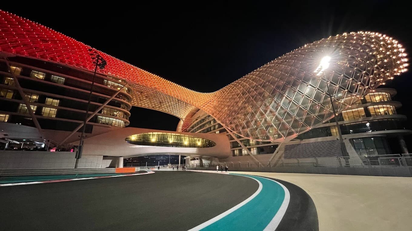 Yas Marina Circuit - zdjęcie 4