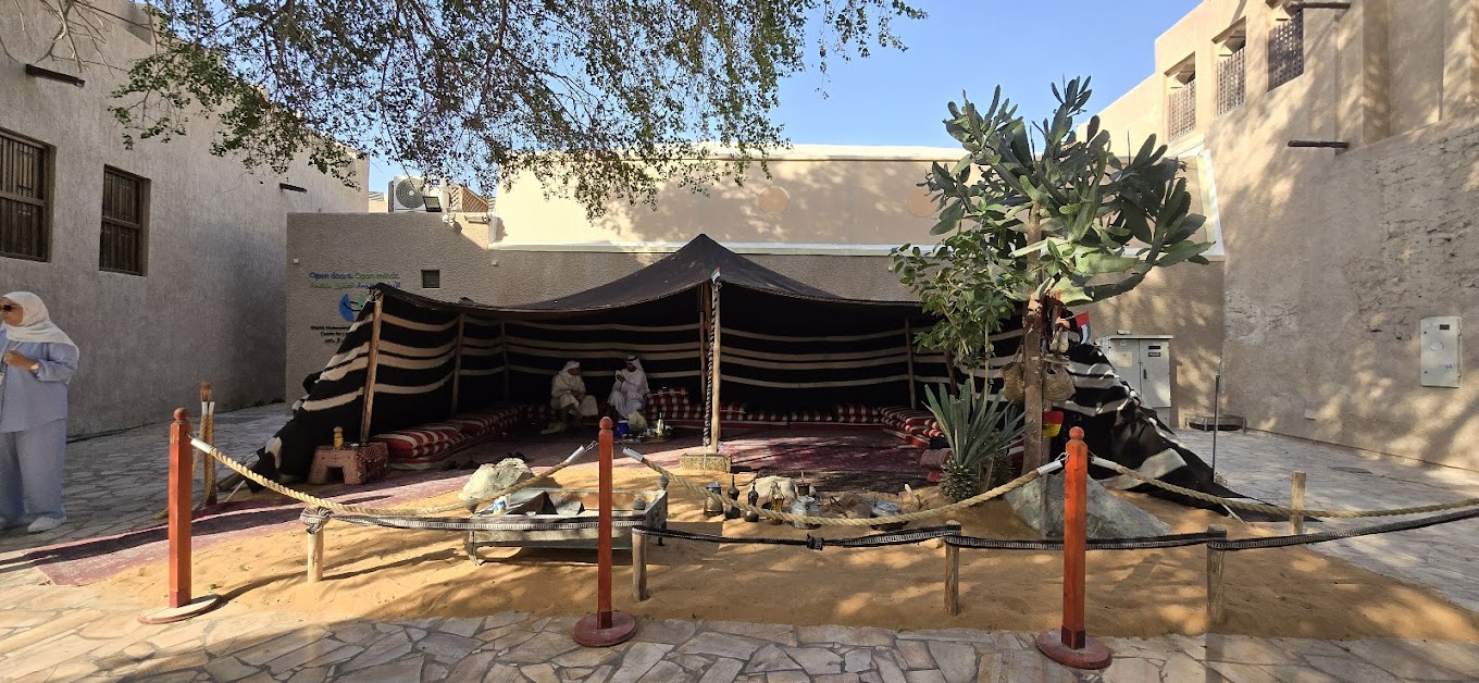 Sheikh Mohammed Centre - galeria 1